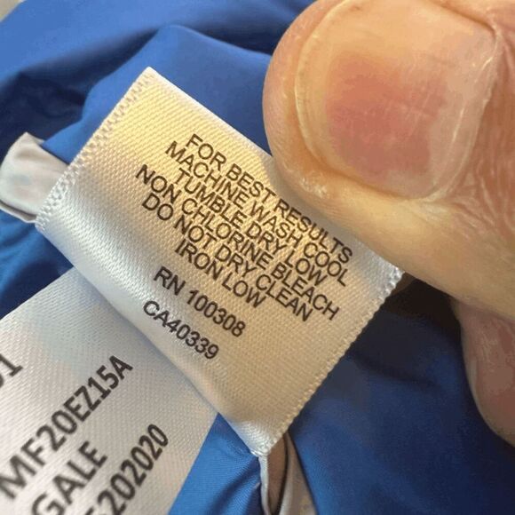 Peter Millar Men's Camo Hyperlight Quilted Puffer Vest Large - Picture 5 of 10